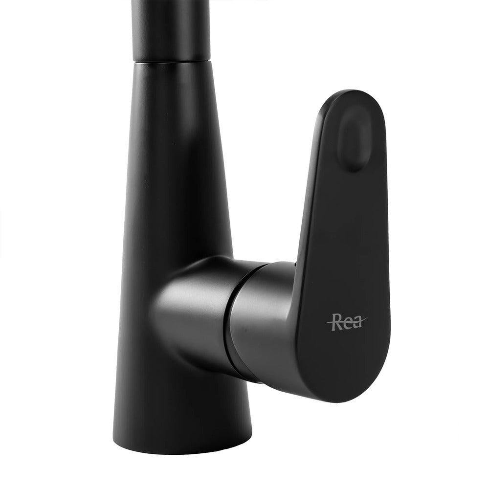 Kitchen faucet with pull-out spray Rea Mild matte black