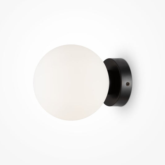 Maytoni Basic Form Black/White Wall Light 1 Bulb 35.5 x 22 cm