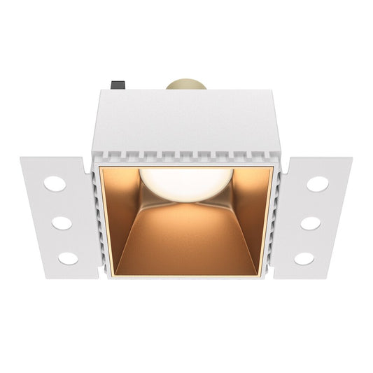 Аплика Maytoni Share златна 1 крушка 6 x 14.5 см