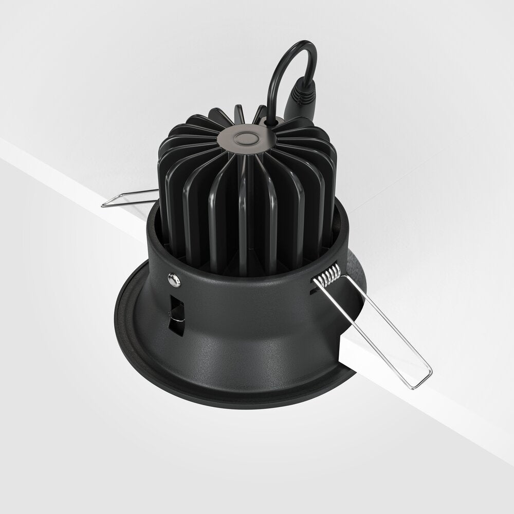Maytoni Yin Black Wall Light 10 x 12 cm
