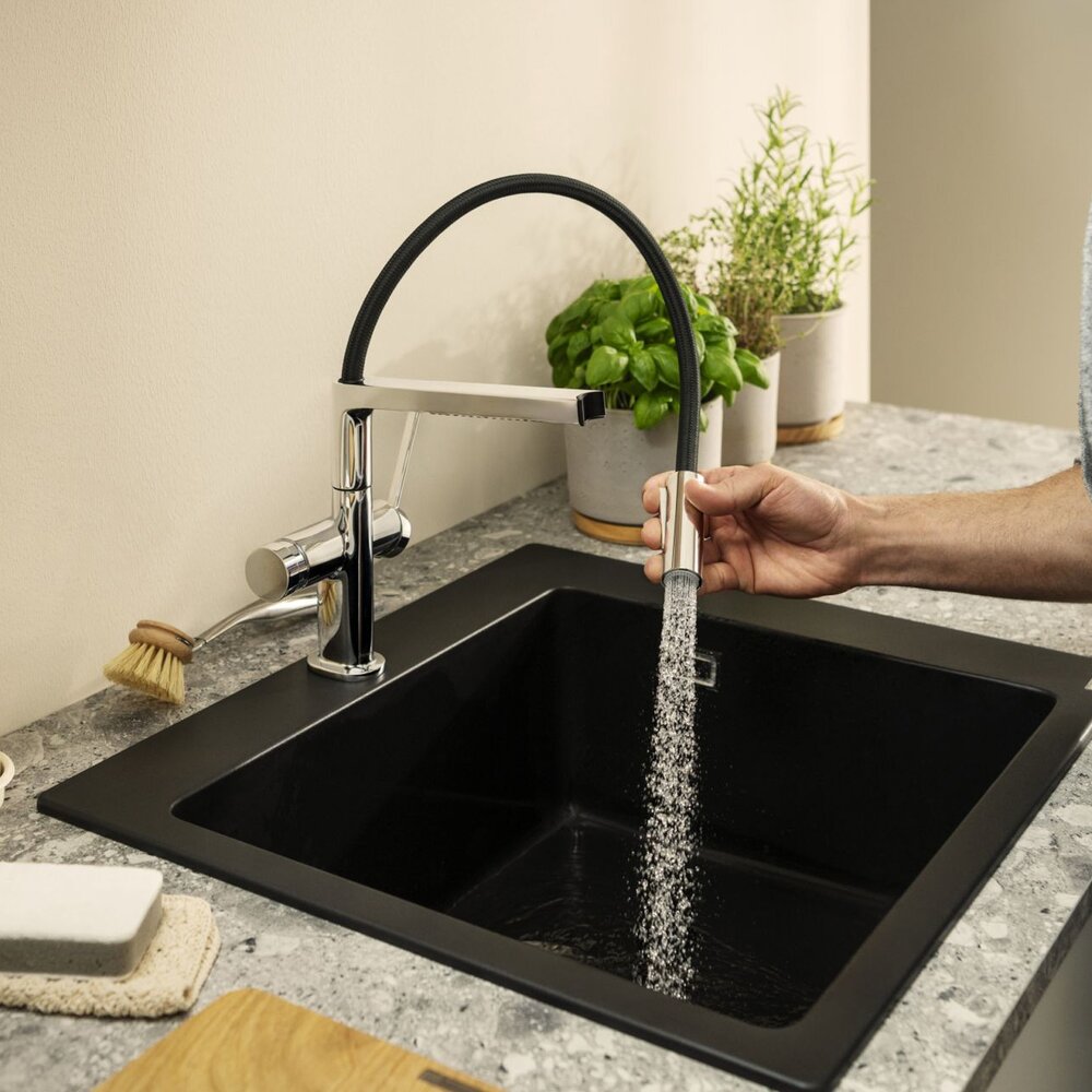 Смесител за кухня с гъвкава чучур Hansgrohe Talis Select M54 PowderSpray хром гланц-мат черен с 3 функции