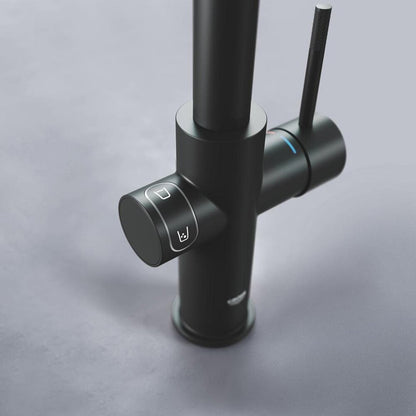 Смесител за кухня Grohe Blue Home с L-образен чучур и Starter Kit в черен мат
