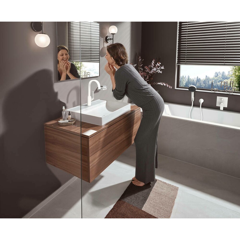 Смесител за мивка Hansgrohe Vivenis 210 с въртяща чучур хром