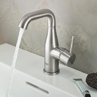 Смесител за умивалник Grohe Essence M хромирана Supersteel