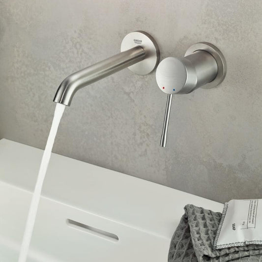 Вградена батерия за умивалник Grohe Essence 18 см хромирана Supersteel без вградена част