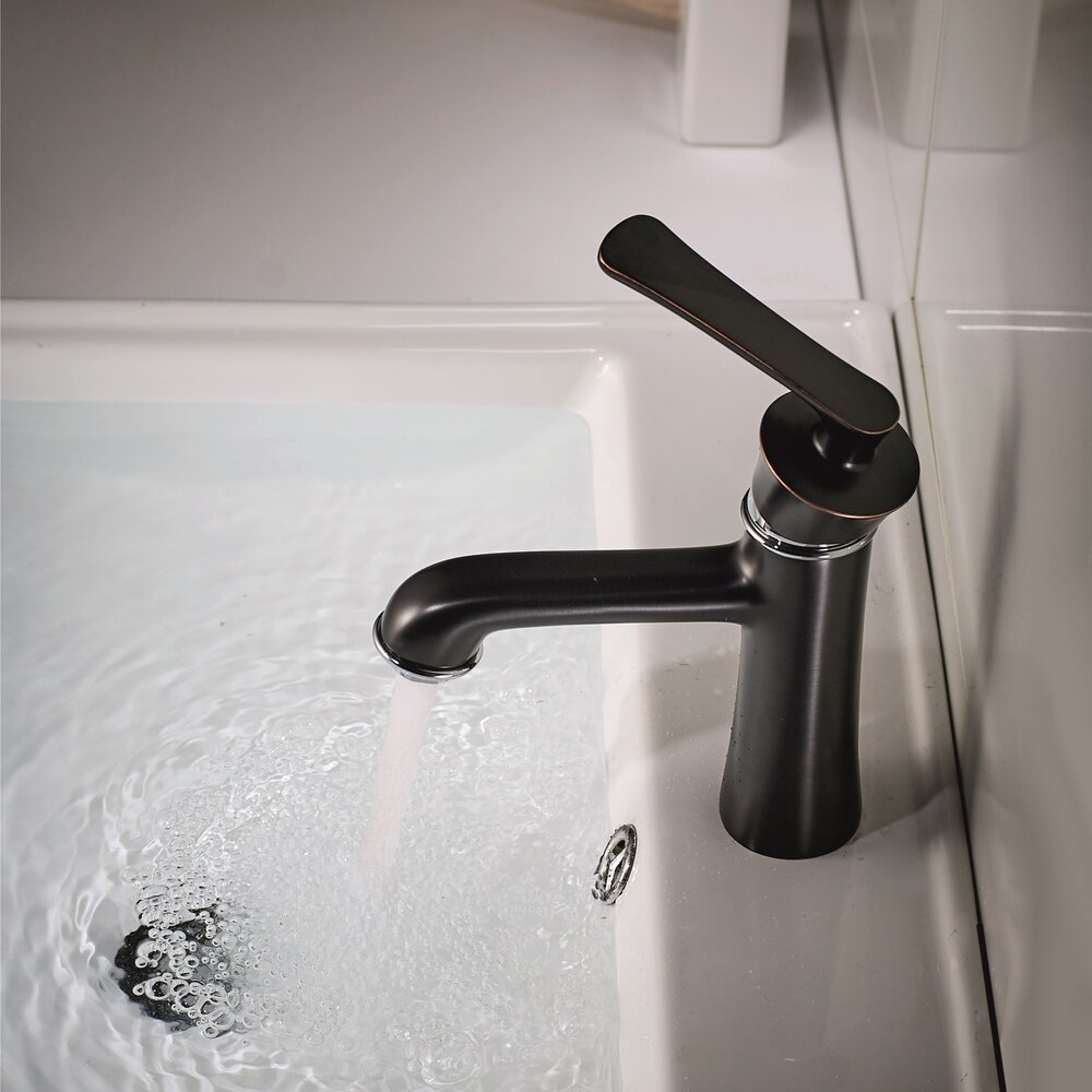 Inter Ceramic Olla Single-Handle Sink Faucet in Matte Black