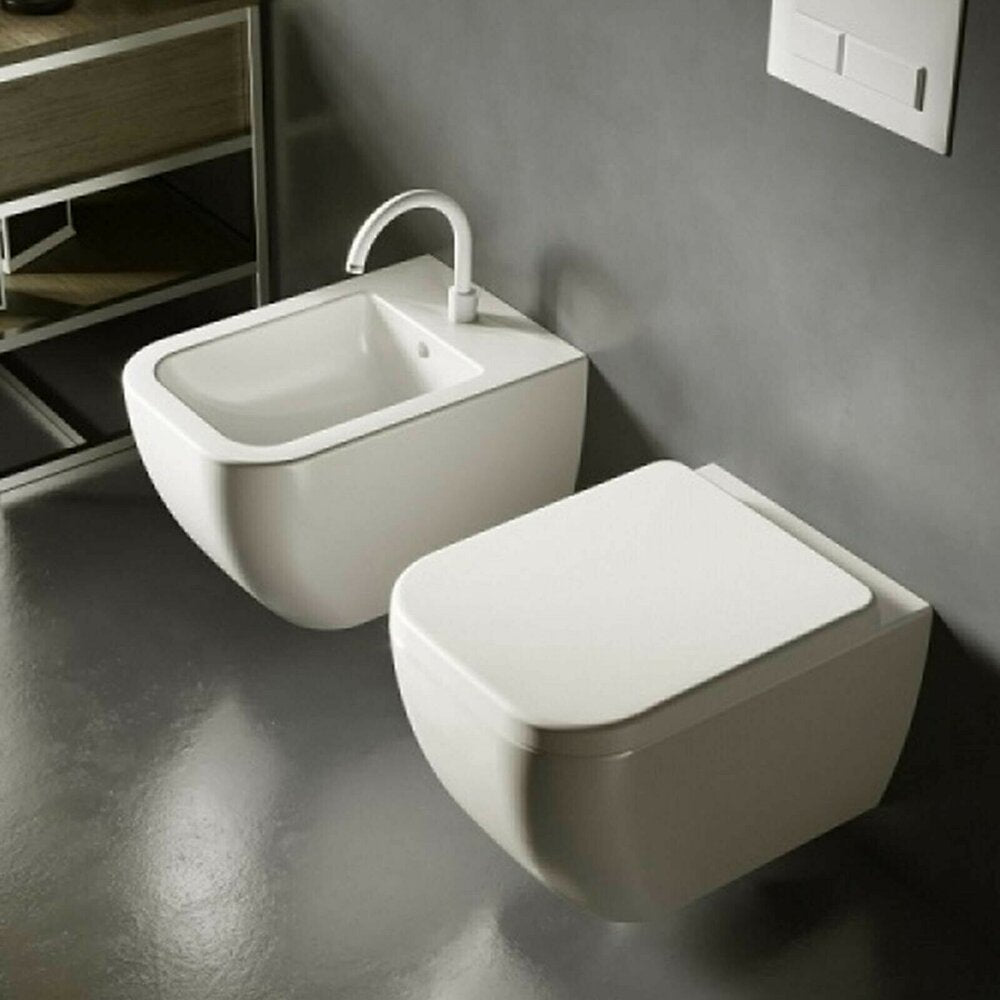 Hatria Bianca Wall-Mounted Bidet