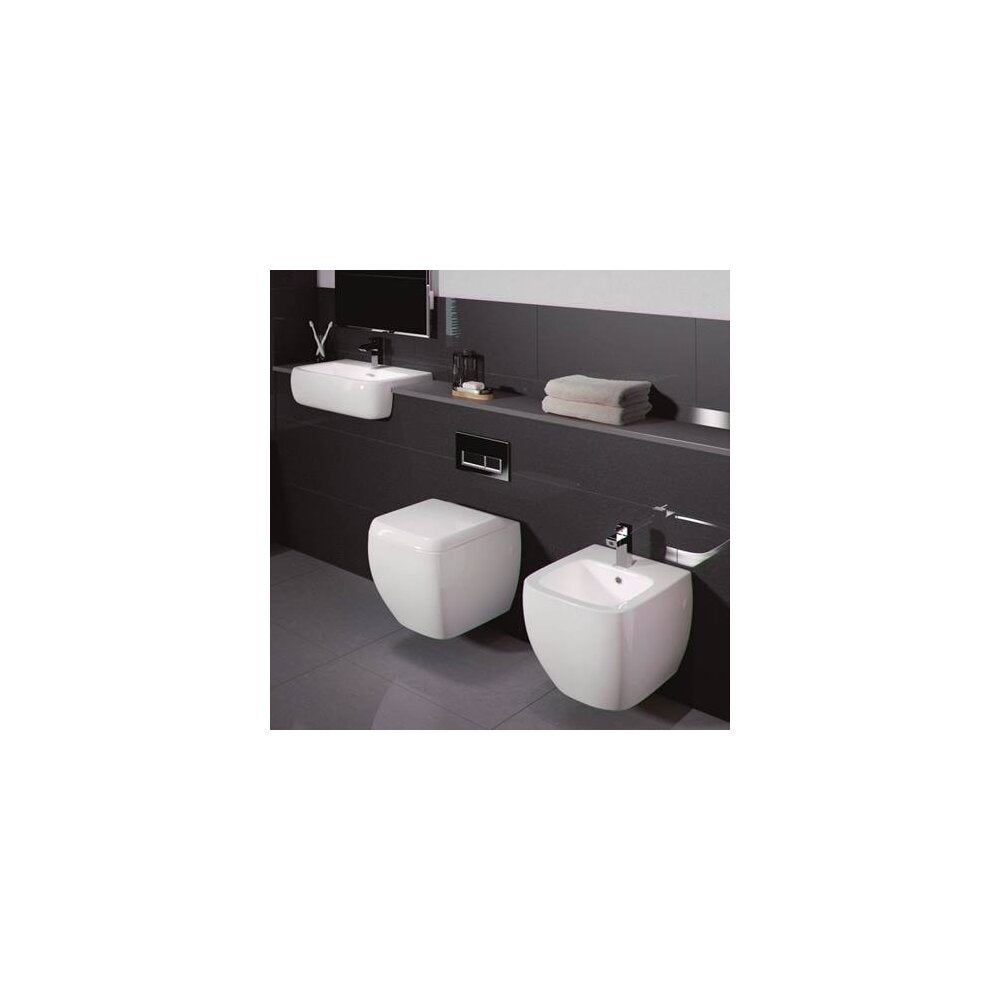 Суспендирано биде Rak Ceramics Metropolitan