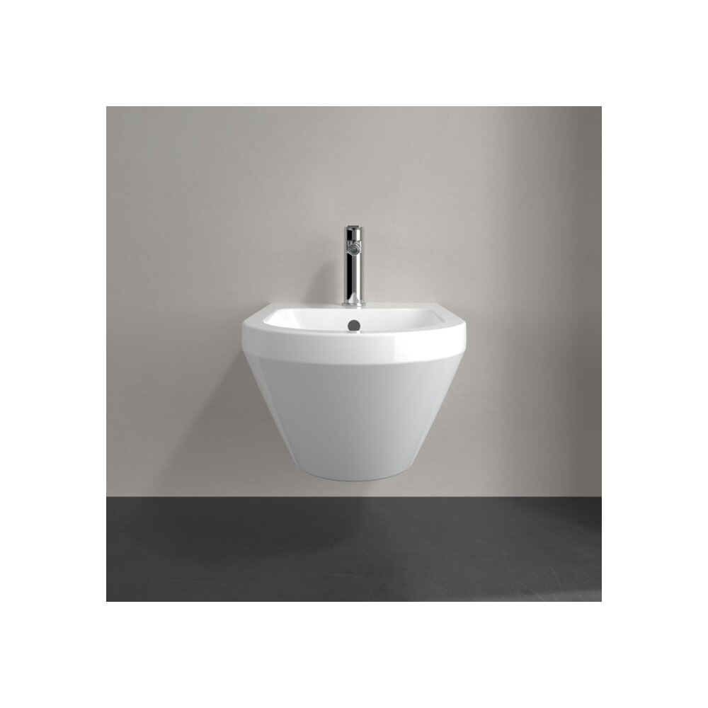 Суспендирано биде Villeroy&Boch Architectura с бял завършек Alpin CeramicPlus