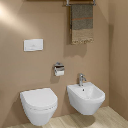 Суспендирано биде Villeroy&Boch Architectura с бял завършек Alpin CeramicPlus