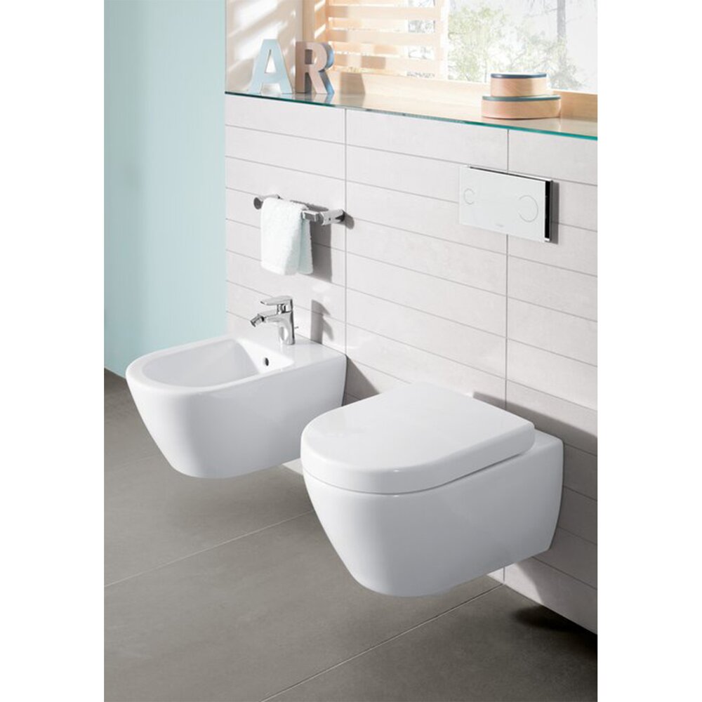Суспендирано биде Villeroy&Boch Subway 2.0 с бял завършек Alpin CeramicPlus