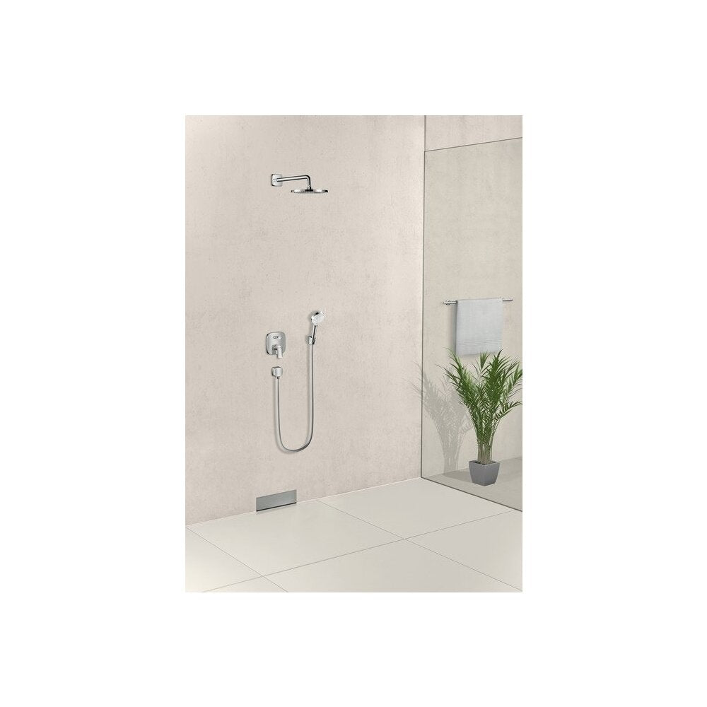 Hansgrohe E389 Wall-Mounted Shower Arm