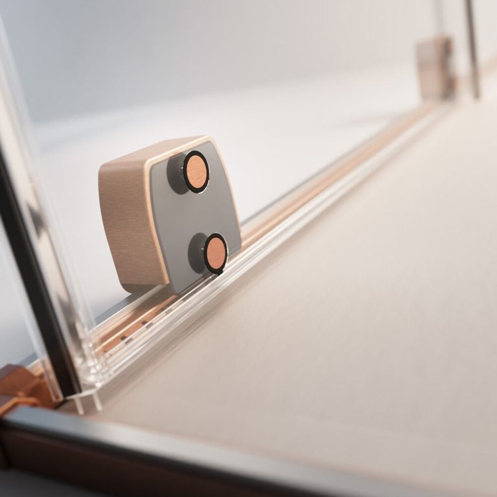 Квадратна душ кабина с плъзгащи се врати Radaway Furo KDD 90x90 cm профил с четкан мед