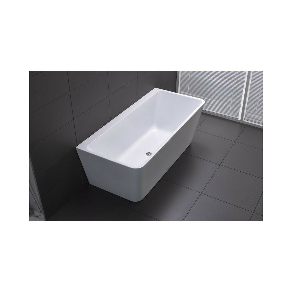 Самостоятелна вана Inter Ceramic акрил бяла 170x73.5 см, прилепнала към стената, BTW