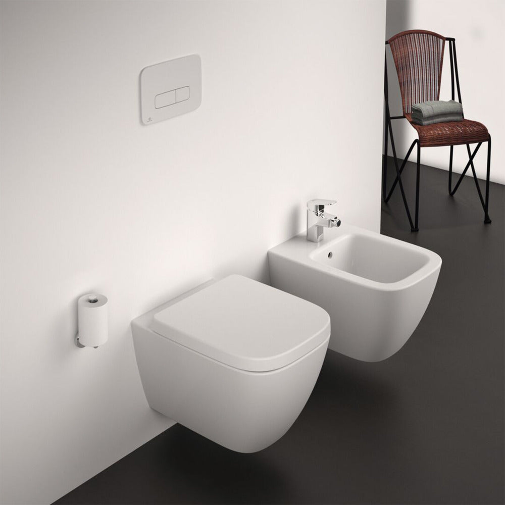 Капак за тоалетна Ideal Standard i.life S softclose бял лъскав
