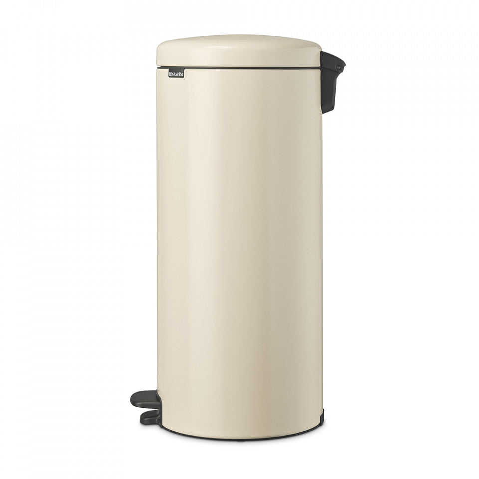Кош за боклук с педалa Brabantia NewIcon 30L, Soft Beige 1005539