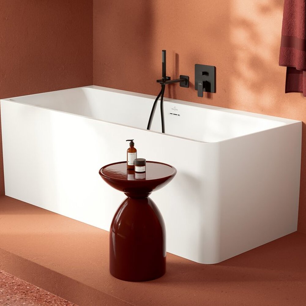 Ъгъл за изход за душ Villeroy&Boch Universal квадратен с черен матов държач