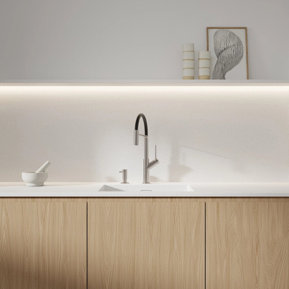Дозатор за течен сапун Omnires Modern Project месинг никел мат 500 ml