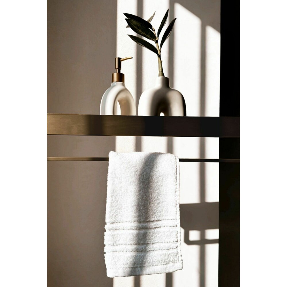 Brushed Gold Shelf Rea SF01 45 cm