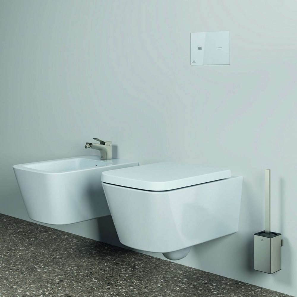Перка WC Ideal Standard Atelier Conca квадратен дизайн сребристо Silver Storm
