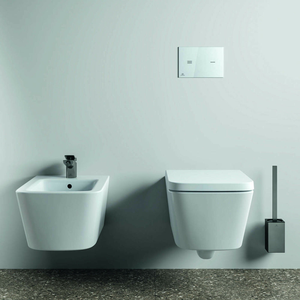 Перфектна квадратна тоалетна четка Ideal Standard Atelier Conca в цвят Магнитно сиво
