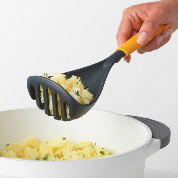 Преса и лъжица за картофи Brabantia Tasty+ Honey Yellow 1001190