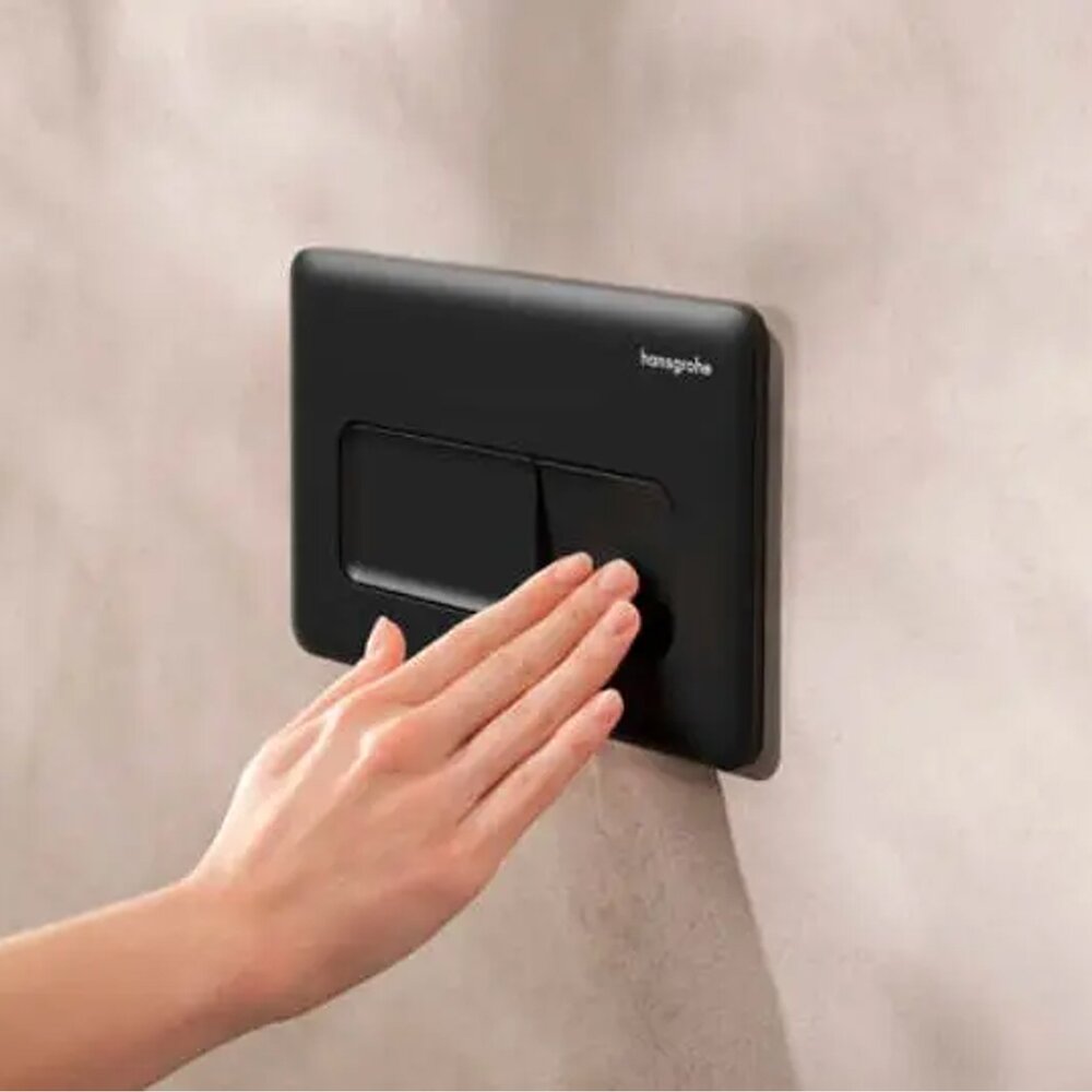 Вграден резервоар Hansgrohe iFrame 112 cm за окачена тоалетна и бутон iFrame Original Q черен мат