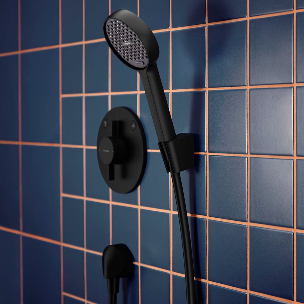 Душ комплект с портър Hansgrohe Activera Select S черен мат 2 функции EcoSmart