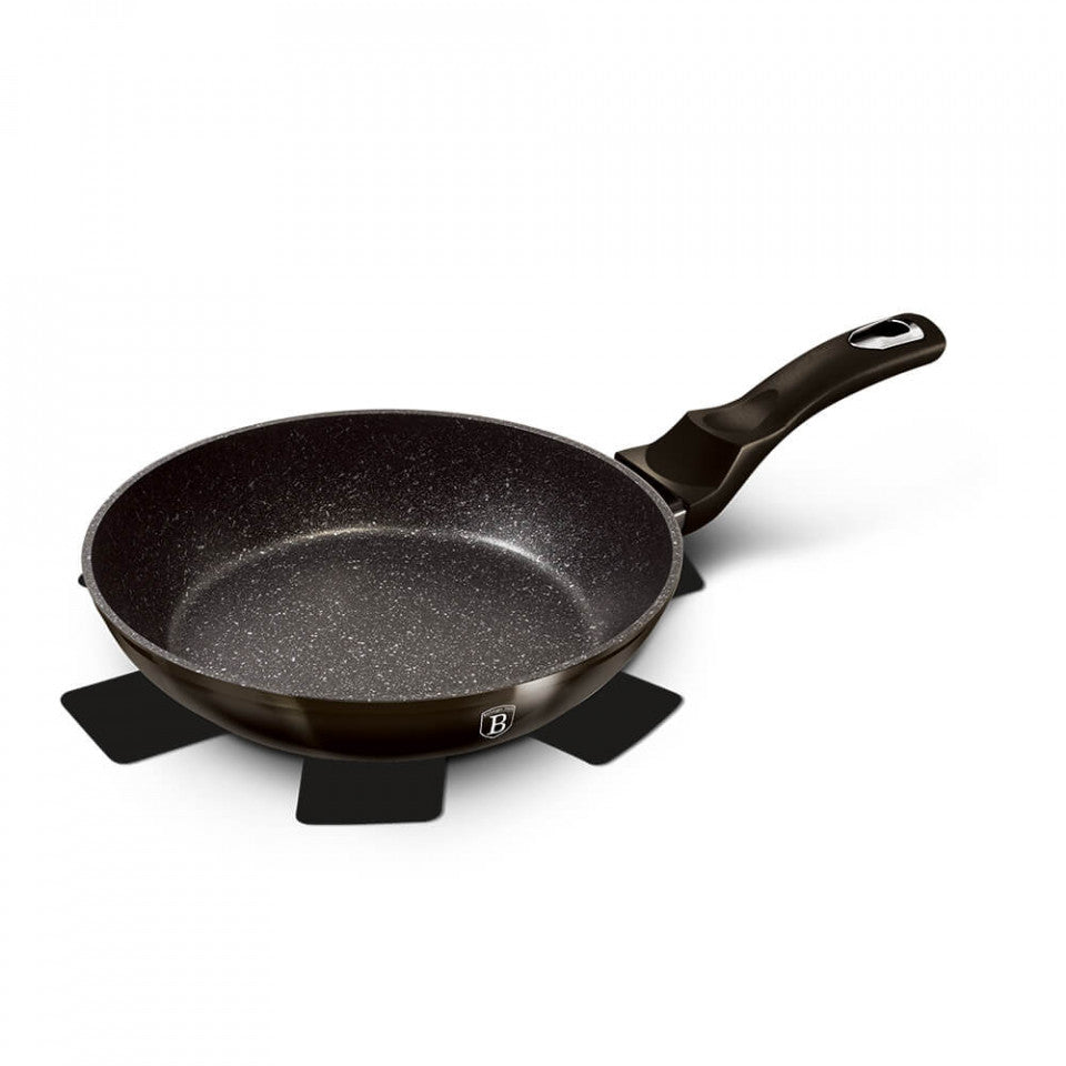 Тиган Metallic Line Shiny Black Edition BerlingerHaus BH 6600