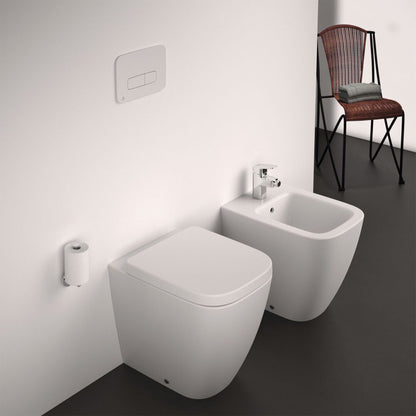 Стояща тоалетна Ideal Standard i.life S rimless бяла гланцова